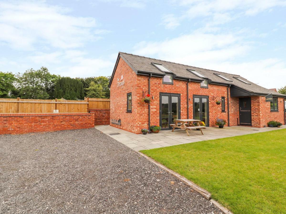 The Shippon Villa Tarporley Luaran gambar