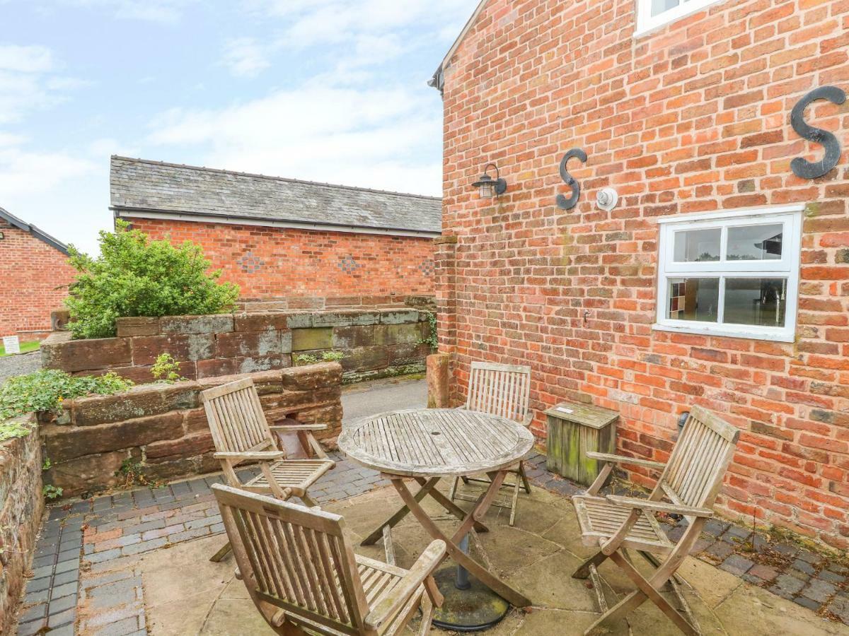 The Shippon Villa Tarporley Luaran gambar